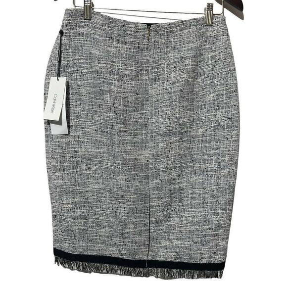 Calvin Klein Pencil Skirt Size 4 Women's Black White Metallic Tweed Fringe New - Picture 2 of 12